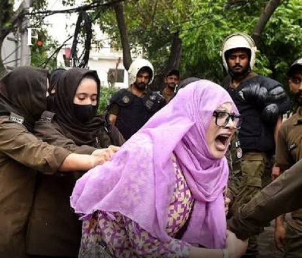 PoK में चुनाव बहिष्कार का असर? कई बूथों पर नहीं पड़ा एक भी वोट, काले झंडों के साथ विरोध