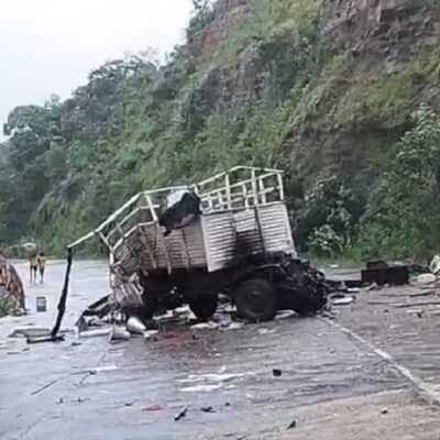छत्तीसगढ़: बालोद जिले में ट्रक-पिकअप के बीच जोरदार टक्कर, 6 लोगों की मौत, 7 घायल