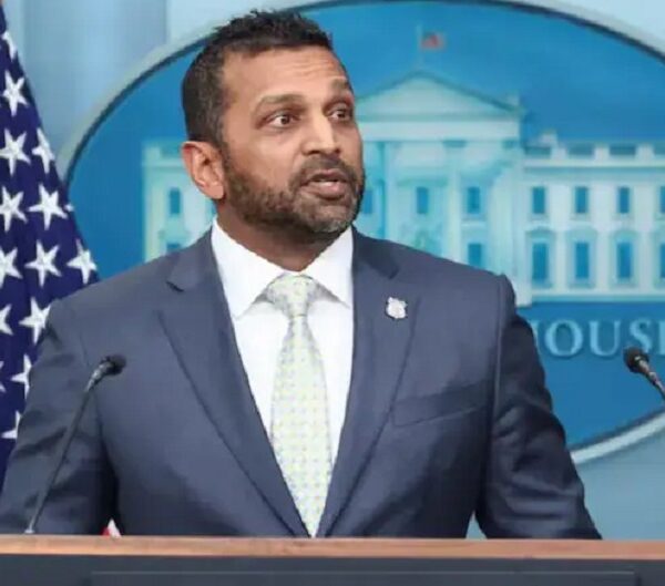 US : FBI चीफ ने भर्ती नीति में बदलाव का किया बचाव…. बोले- ‘पीड़ितो को भी मिलेगा मौका’