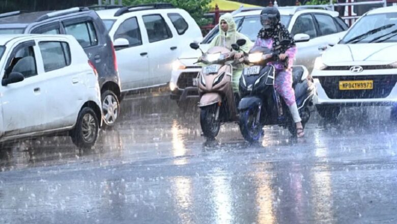 MP: भारी बारिश से मंदाकिनी और नर्मदा उफान पर… कई जगह बाढ़ के हालात, आज इन जिलों में अलर्ट