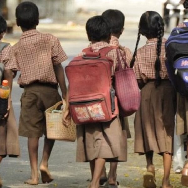 सामाजिक और आर्थिक बदलाव की राह पर भारत…. देश के 2.8 करोड़ बच्चे बने पहली शिक्षित पीढ़ी