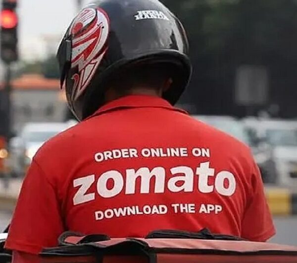 Zomato: ग्राहकों को कैश भुगतान पर चुकाना होगा 20 रुपये तक अतिरिक्त शुल्क