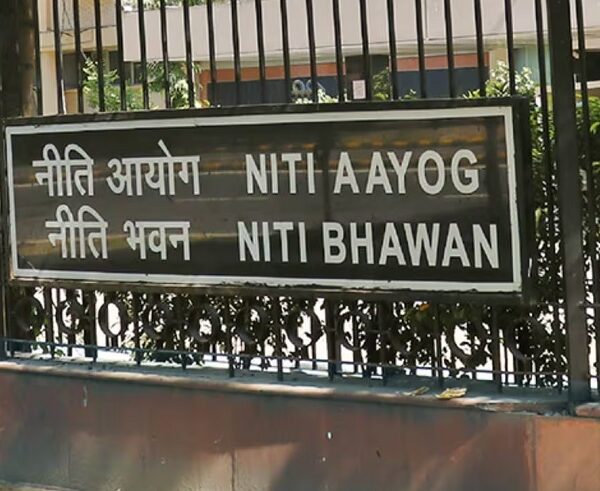 बिहार निवेश के मामले में आज भी पिछड़ा राज्य… निवेशकों को आकर्षित करने में देश में सबसे पीछे