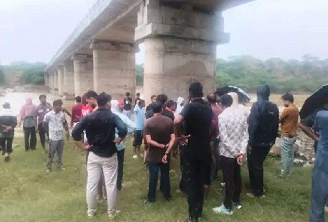 MP: भिंड के ऊमरी में गणपति विसर्जन के दौरान कुंवारी नदी में डूबे तीन युवक