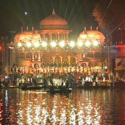 MP: उज्जैन में शिप्रा और महाकाल महालोक में एकसाथ जले 33.27 लाख दीये, बना वर्ल्ड रिकॉर्ड