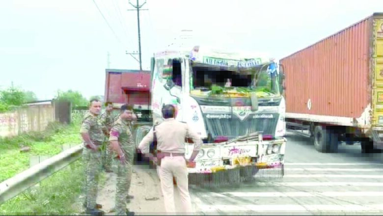 मुरैना में जन्माष्टमी पर मातम: मंदिर से लौट रही तीन महिलाओं को कंटेनर ने रौंदा, सास-बहू सहित एक अन्य की मौत