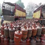 त्योहारों से पहले झटका…. महंगी हुई LPG गैस, 62.50 रुपये बढ़े कमर्शियल सिलेंडर के दाम