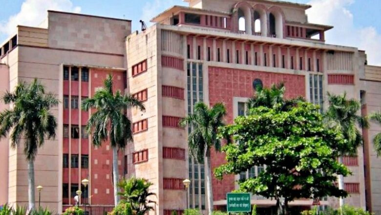 MP: पटवारियों पर सरकार का बड़ा एक्शन…. 27 की सेवाएं समाप्त… कइयों को थमाए नोटिस
