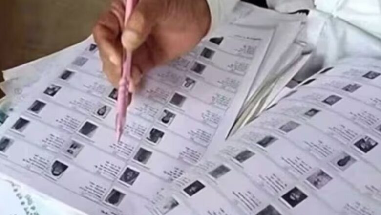 MP: मतदाता सूची में नाम जुड़वाने की मची होड़…. अक्टूबर के शुरुआती 13 दिन में 4 लाख से ज्यादा आवेदन