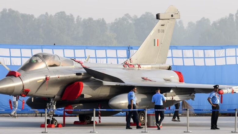 राफेल डील को लेकर पसोपेश में फ्रांस…. भारत ने रखी अपनी स्वदेशी हथियार प्रणाली लगाने की शर्त