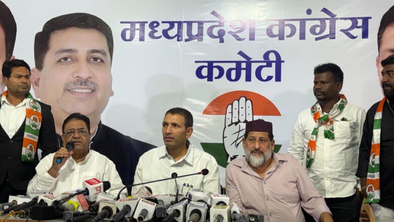 भीम आर्मी के कई पदाधिकारियों ने कांग्रेस की सदस्यता ली, ‘घर वापसी’ अभियान में 600 से अधिक आवेदन प्राप्त