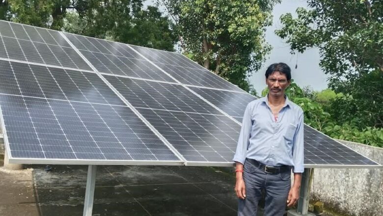 कोरबा: पीएम सूर्य घर मुफ्त बिजली योजना से दादूराम गुप्ता को मिली राहत, घर की छत पर लगाया सोलर पैनल