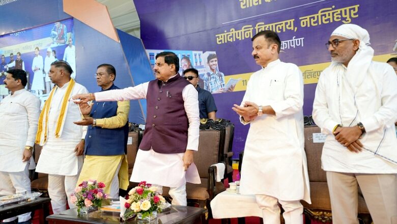 बच्चे और युवा हमारे सुनहरे भविष्य के सितारे, उनकी तरक्की में कोई बाधा नहीं आने देंगे: मुख्यमंत्री डॉ. मोहन यादव