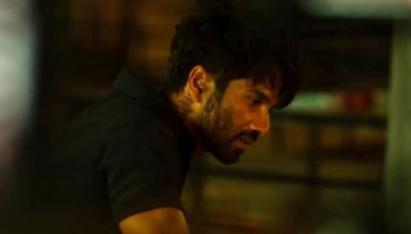 शाहिद कपूर ने बताया ‘फर्जी 2’ की शूटिंग लगभग पूरी, सनी का लुक इंस्टाग्राम पर दिखाया