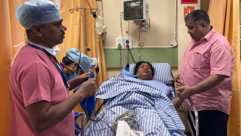 पर्यटन मंत्री राजेश अग्रवाल पहुंचे अस्पताल, जशपुर विधायक रायमुनि भगत का कुशलक्षेम जाँचे