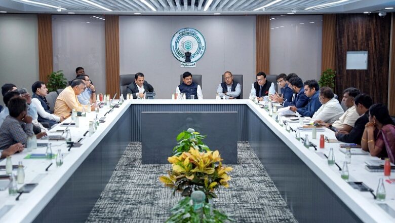 मध्य प्रदेश के मुख्यमंत्री ने अमरावती में AP अधिकारियों से शहरी विकास पर की विस्तृत चर्चा