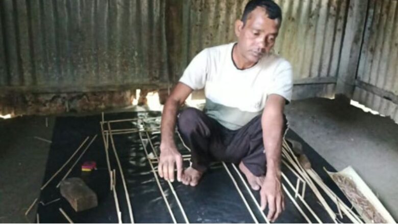 200 साल पुरानी परंपरा को संजो रहा मुस्लिम परिवार, कूचबिहार में चौथी पीढ़ी के अमिनुर बना रहे 34 फीट का रास चक्र