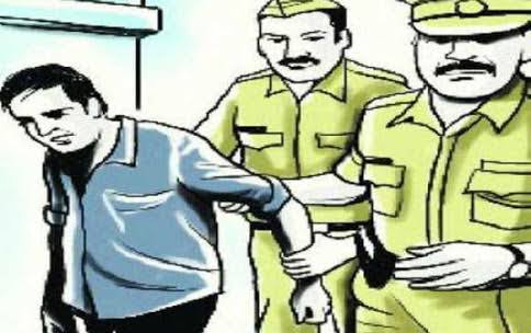 नोएडा में अवैध पटाखा बेचने वाले एक आरोपी को गिरफ्तार