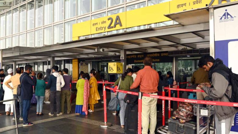 चक्रवाती तूफान अर्नब के कारण कोलकाता हवाई अड्डे पर हाई अलर्ट, कड़े सुरक्षा कदम