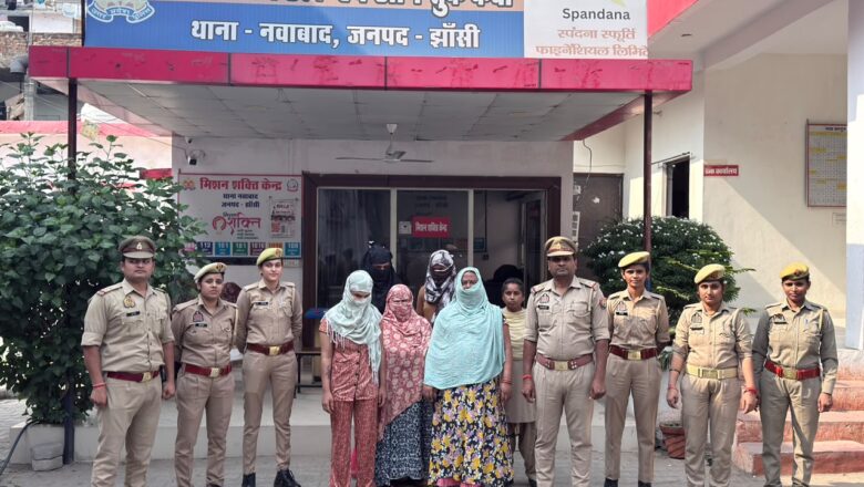 सड़क पर बैरियर लगाकर नग्न प्रदर्शन करने वाले चार किन्नर सहित पांच गिरफ्तार