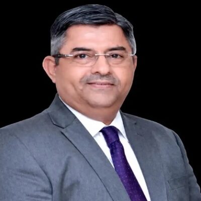 एचडीएफसी बैंक के उप प्रबंध निदेशक कैजाद भरूचा ने इस्तीफा दिया