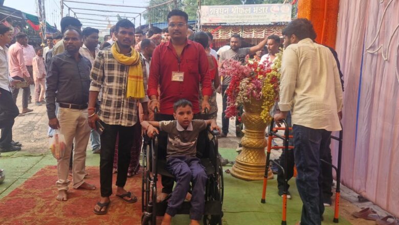 मां अंगारमोती के दरबार में मानवता की मिसाल, दिव्यांगों और बुजुर्गों को सुगम दर्शन