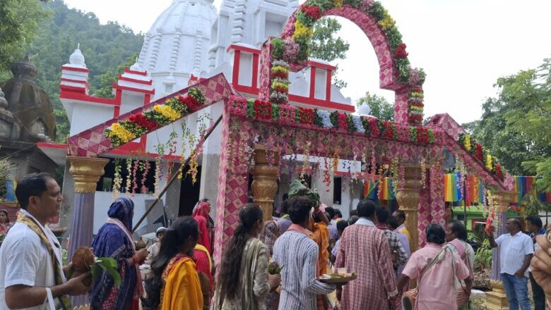 पूर्वांचल की अंतरराज्यीय सीमाओं पर सजे माँ दुर्गा के दरबार, भक्तों में श्रद्धा और भक्ति का उमंग