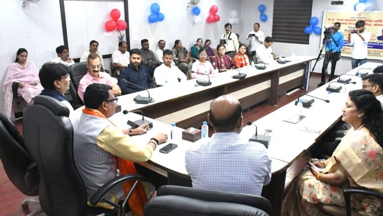 राज्य सहकारी अनुसूचित जाति वित्त एवं विकास निगम के 16 नवनियुक्त अधिकारियों को नियुक्ति पत्र वितरित