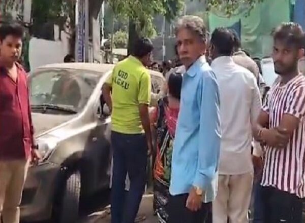 लखनऊ में कार खड़ी करने के झड़प में पिता‑पुत्र समेत तीन लोगों की गोली मारकर हत्या, आरोपी हिरासत में