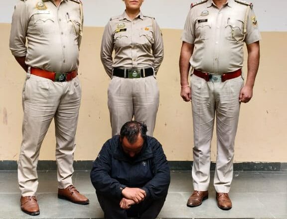 रोहड़ू में केबल चोरी का आरोपी गिरफ्तार, 15 बंडल बरामद
