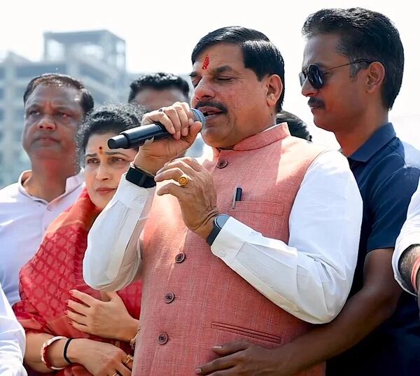 मुख्यमंत्री डॉ. यादव ने पद्म विभूषण रतन टाटा की पुण्यतिथि पर श्रद्धांजलि अर्पित की